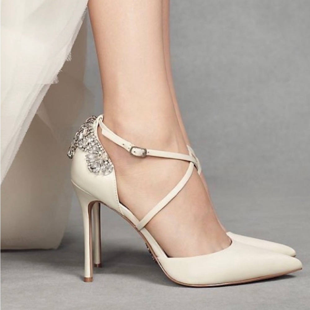 Vera Wang White Satin Crystal Pointed-toe Cross-strap Wedding Heels Shoes